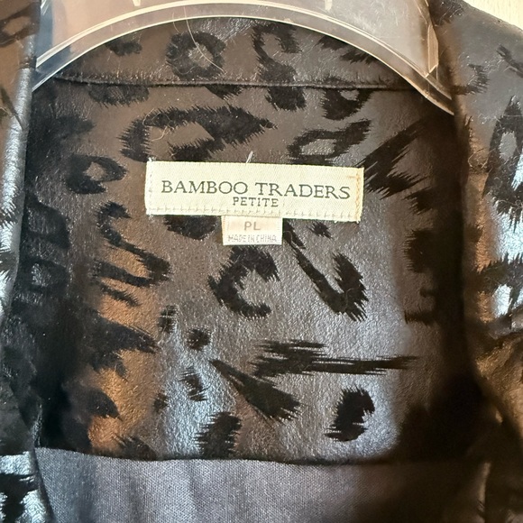 Bamboo Traders Black Leopard Print Jacket Size PL - Picture 2 of 10